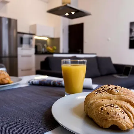 Апартаменты Opera *