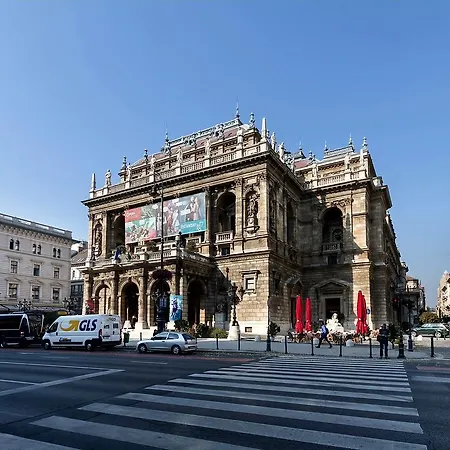 Lejlighed Opera